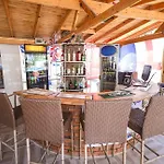 Delta Hotel 2*